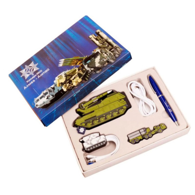 Подарочный набор: аккумулятор, флешка и адаптер по индивидуальному дизайну