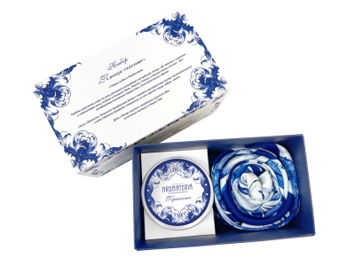 Набор: платок Ландыши и свеча Весенние цветы