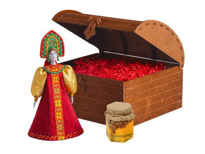 Подарочный набор: кукла фарфоровая, мёд с гецким орехом
